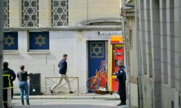 FRANCE -  un homme armé qui tentait de mettre le feu à une synagogue tué par la police