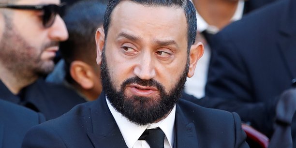 FRANCE - La chaîne C8 paye au prix fort ses dérapages et perd sa fréquence TNT