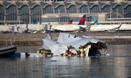 ACCIDENT AÉRIEN À WASHINGTON - "Malheureusement, il n’y a pas de survivants", déclare Donald Trump