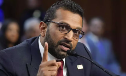 ÉTATS-UNIS - Kash Patel, un fidèle de Trump, confirmé de justesse à la tête du FBI par le Sénat