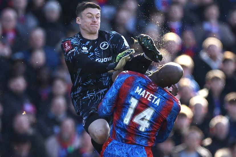 CRYSTAL PALACE - JP Mateta victime d'une sortie kamikaze