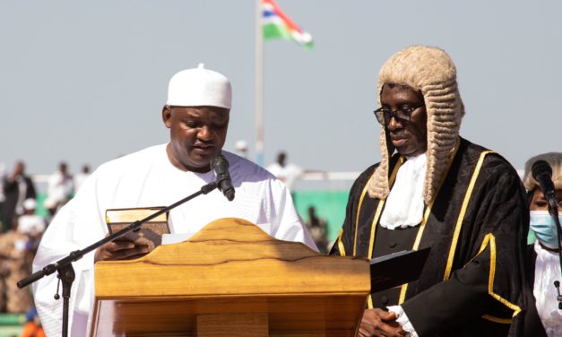 TROISIÈME MANDAT - GAMBIE 2026 - Barrow sur les traces de Wade et Sall ?