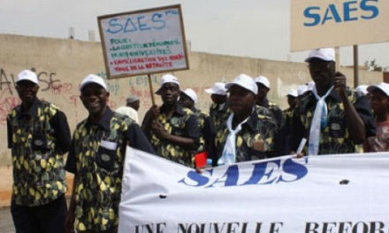 RÉVERSION DES PENSIONS AUX VEUVES ET VEUFS - Le Saes jubile en attendant...