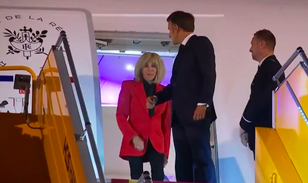 INCIDENT AU VIETNAM - Macron dément toute dispute avec Brigitte 