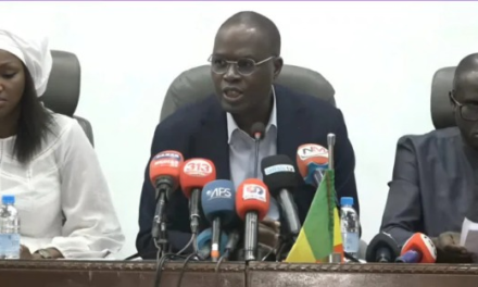 FDR - Anta Babacar Ngom claque la porte