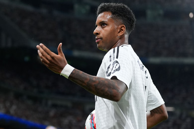 REAL - Rodrygo ne compte pas partir, mais...