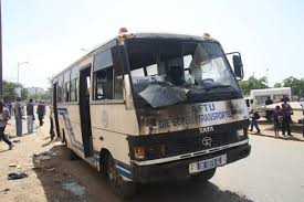 BUS TATA SACCAGÉ APRÈS LA MORT D’UN JAKARTAMAN - Le préfet de Rufisque déplore avec fermeté les actes de vandalisme 