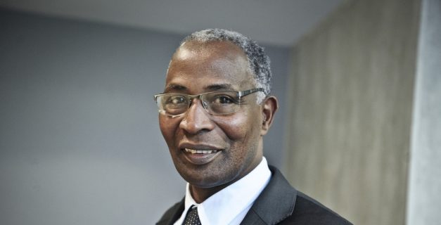 NETTOYAGE ETHNIQUE AU MALI – Un opposant guinéen interpelle Macky Sall