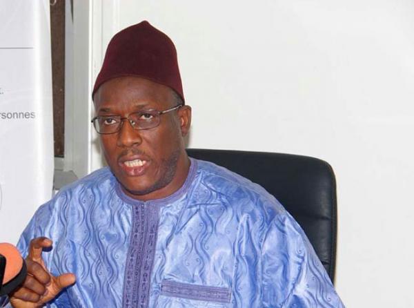 LIVRE DE PAPE ALE – Cheikh Oumar Hanne accuse Nafi Ngom
