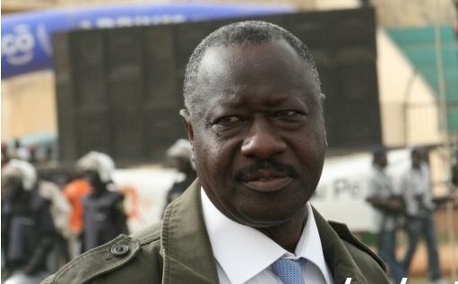 EL HADJ NDIAYE (2STV) INTERPELLE LE DUO DIOMAYE-SONKO : «Cessez les règlements de comptes, le pays sombre »