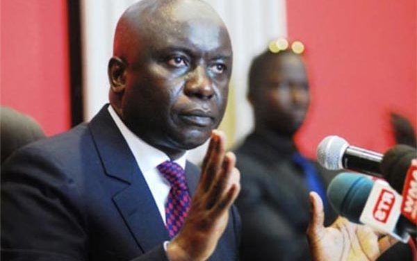 IDRISSA SECK A SONKO ET CIE - "Personne n'a le droit de..."