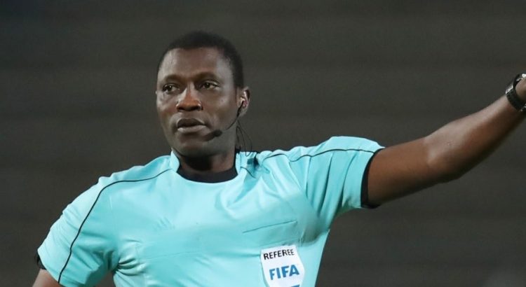 Vidéo  - Plateau de l'Equipe/Finale Can 2019 : L'arbitrage qualifié "d'escroquerie" !