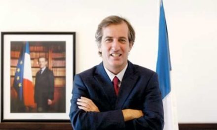 DECOUVERTE GAZ ET PETROLE : Christophe Bigot estime que le Sénégal est chanceux
