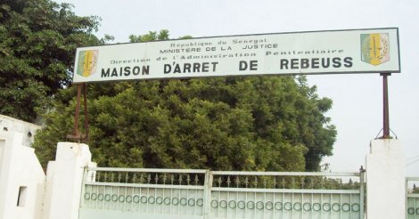 VOL EN REUNION - Trois gendarmes auxiliaires condamnés à 6 mois ferme