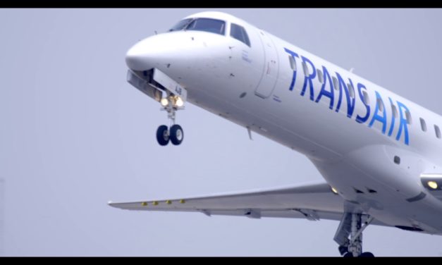ZIGUINCHOR - L'aile d'un avion de Transair prend feu au décollage