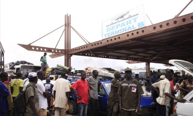 GARE DES BAUX MARAICHERS - 300 kg de chanvre découverts dans un bus malien