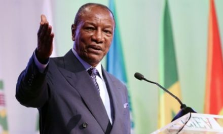 PRESIDENTIELLE EN GUINEE - Alpha Condé déclaré vainqueur avec 59,49%