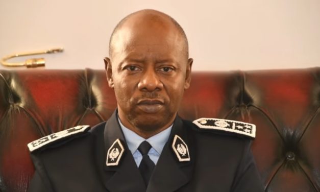 ETAT D'URGENCE - "Toute violence injustifiée est bannie"