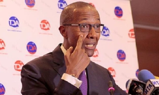 ABDOUL MBAYE/CORONAVIRUS - " Le Sénégal est le 1er pays à renoncer à la lutte"