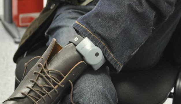 FUITE "SUPPOSEE" D'UN DÉTENU SOUS BRACELET ELECTRONIQUE - Le ministre de la justice dément et avertit