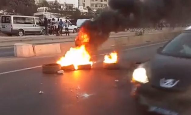 Vidéo - COUVRE-FEU - Dakar manifeste
