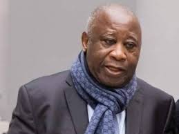 REFUS D’UN PASSEPORT DIPLOMATIQUE – Gbagbo introduit une  demande de passeport ordinaire