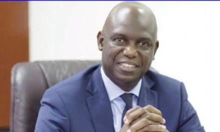 "3e" MANDAT - Mansour Faye fuit le débat