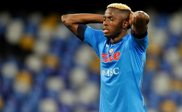 NAPLES - Victor Osimhen positif au Covid-19