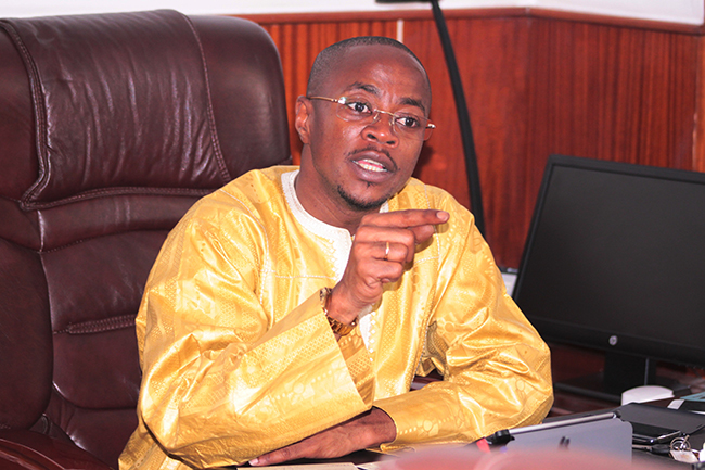 RADIATION DE BARTHÉLEMY A L'HÉMICYCLE- Abdou Mbow dénonce une dictature