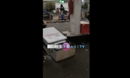 SACCAGE DE 7 DE SES MAGASINS - Auchan menace de porter plainte