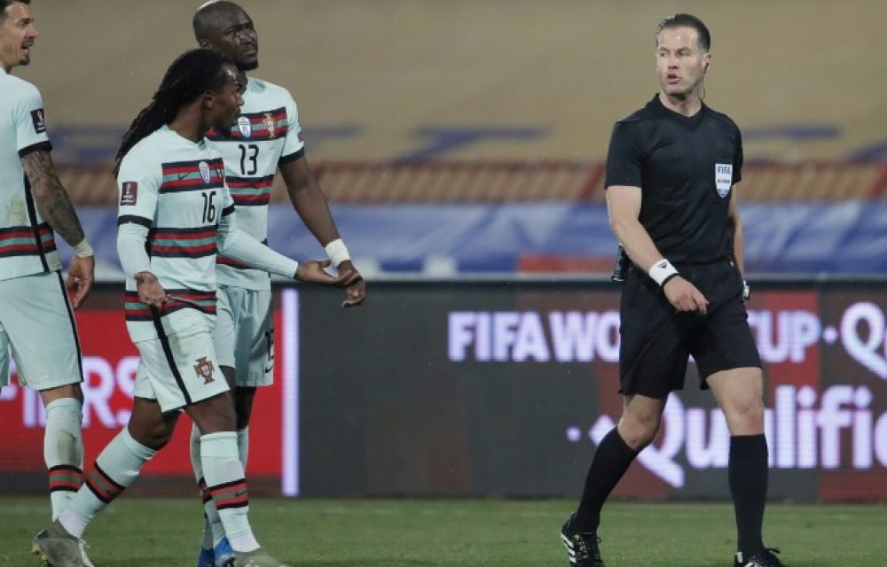QUALIF. MONDIAL-2022 - L'arbitre confirme ses excuses après le but refusé à Ronaldo contre la Serbie (presse)
