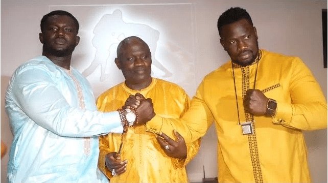 LUTTE AVEC FRAPPE - Gaston monte l'affiche Balla Gaye 2-Boye Niang 2