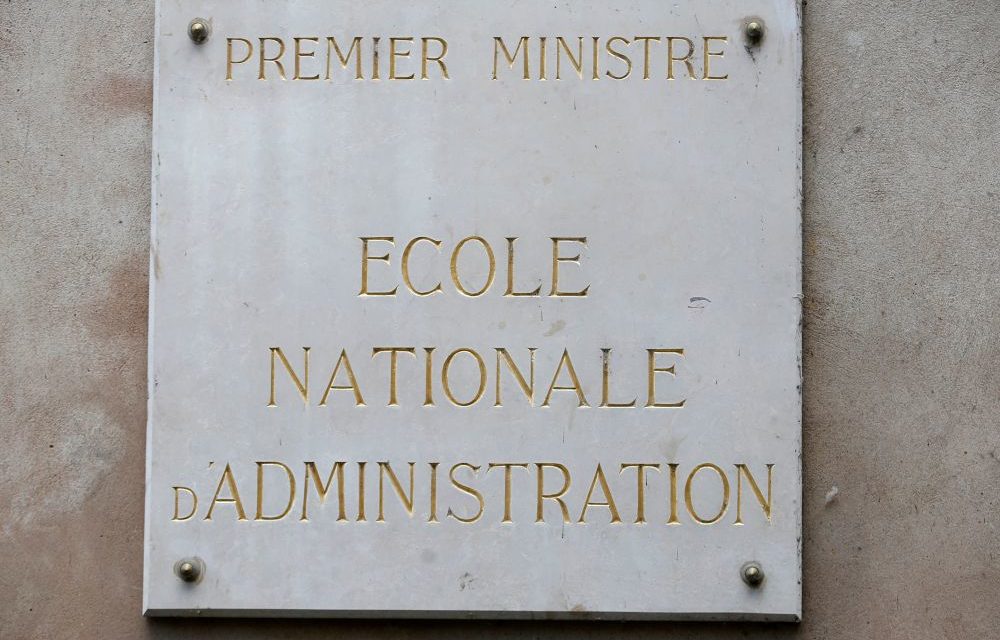 ESCROQUERIE PORTANT SUR PLUS DE 3 MILLIONS DE FRANCS CFA - Massamba Fall promet le diplôme de l’Ena à son amie pour financer son film