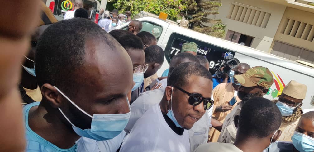 LEVEE DU CORPS DES AGENTS DE LERAL - La presse mobilisée aux côtés des familles éplorées