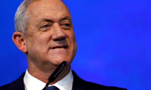 Le ministre de la Défense israélien à Paris mercredi pour évoquer Pegasus et l'Iran