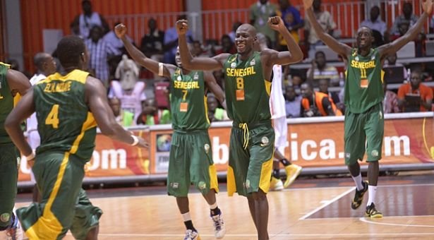 AFROBASKET - Les Lions du Sénégal domptent le Cameroun