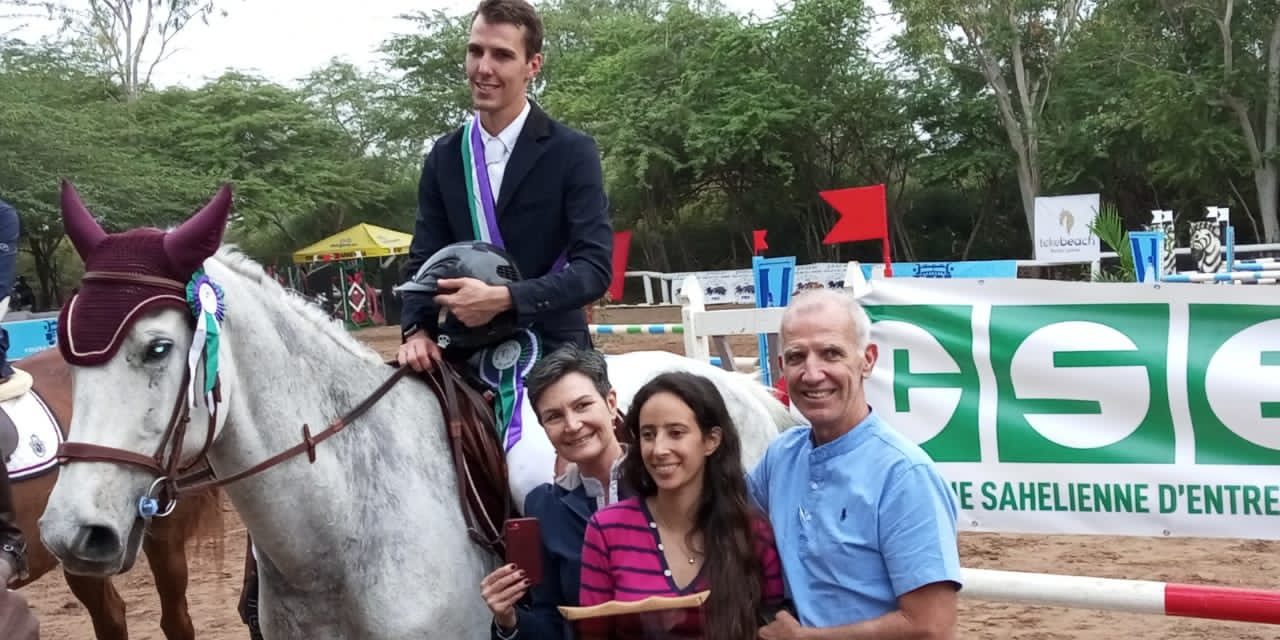 ÉQUITATION - Arnaud Rosière s'offre avec Désir la 6è édition du CSIA