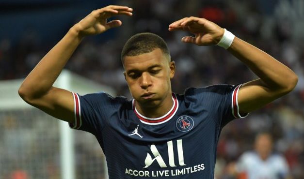 SIFFLETS DU PARC DES PRINCES - La déception de Mbappé