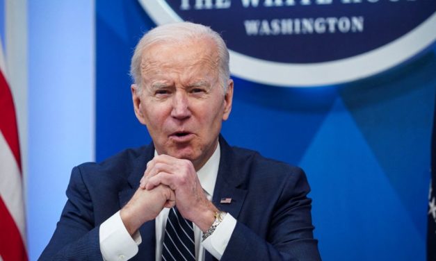 Biden, 79 ans, a le Covid avec des symptômes "très légers"