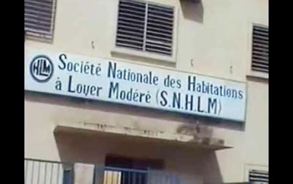 SOUPCONS DE MALVERSATIONS A LA SN HLM -  Une syndicaliste porte plainte contre l'ex-DG