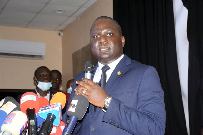 ELECTIONS LÉGISLATIVES - Déthié Fall lâche la coalition "Sam Sa Kadu" et rejoint le camp de Sonko