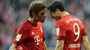 BAYERN - Müller incite Lewandowski à rester