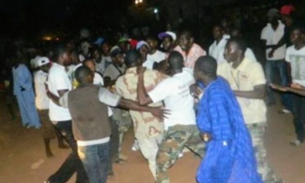 KAFFRINE - Violents affrontements entre partisans du maire et du Pastef lors d’une cérémonie officielle