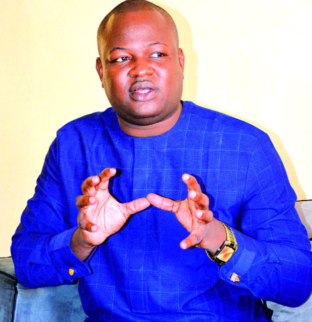 EN COULISSES - Le groupe Yewwi secoué par une affaire de sous