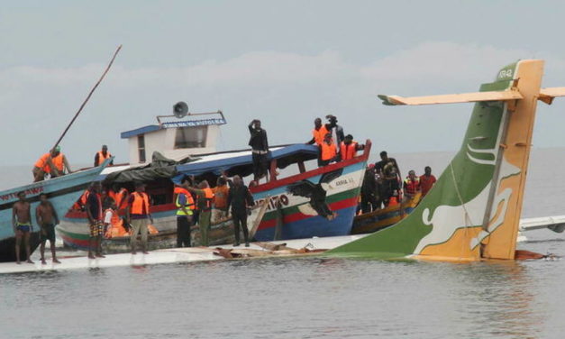 TANZANIE - 19 morts après le crash d’un avion dans le lac Victoria
