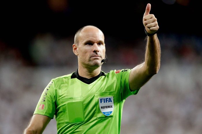 SENEGAL-QATAR - L’arbitre espagnol Mateu Lahoz au sifflet