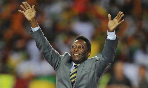 DÉCÈS DE PELÉ - Le monde du sport pleure le Roi