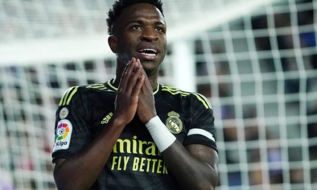 EN COULISSES - Le coup de pression de Vinicius !