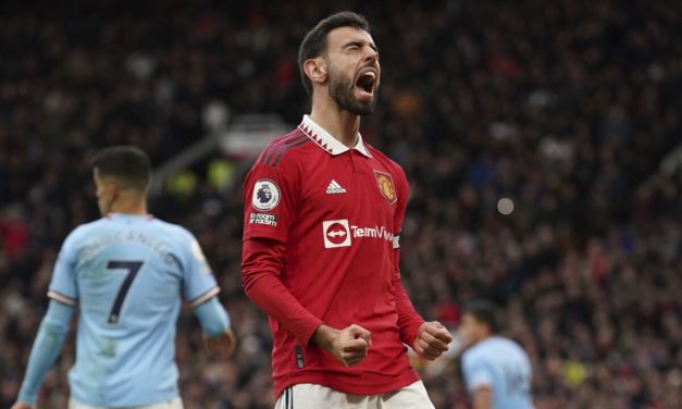 PREMIER LEAGUE - United renverse City (2-1)