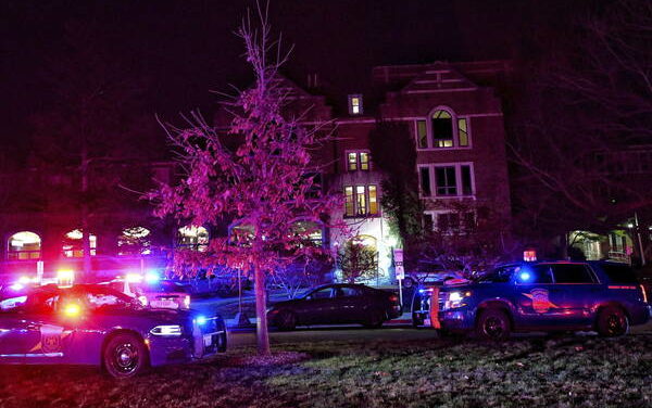 ETATS-UNIS -  Au moins trois morts dans une fusillade sur un campus universitaire dans le Michigan